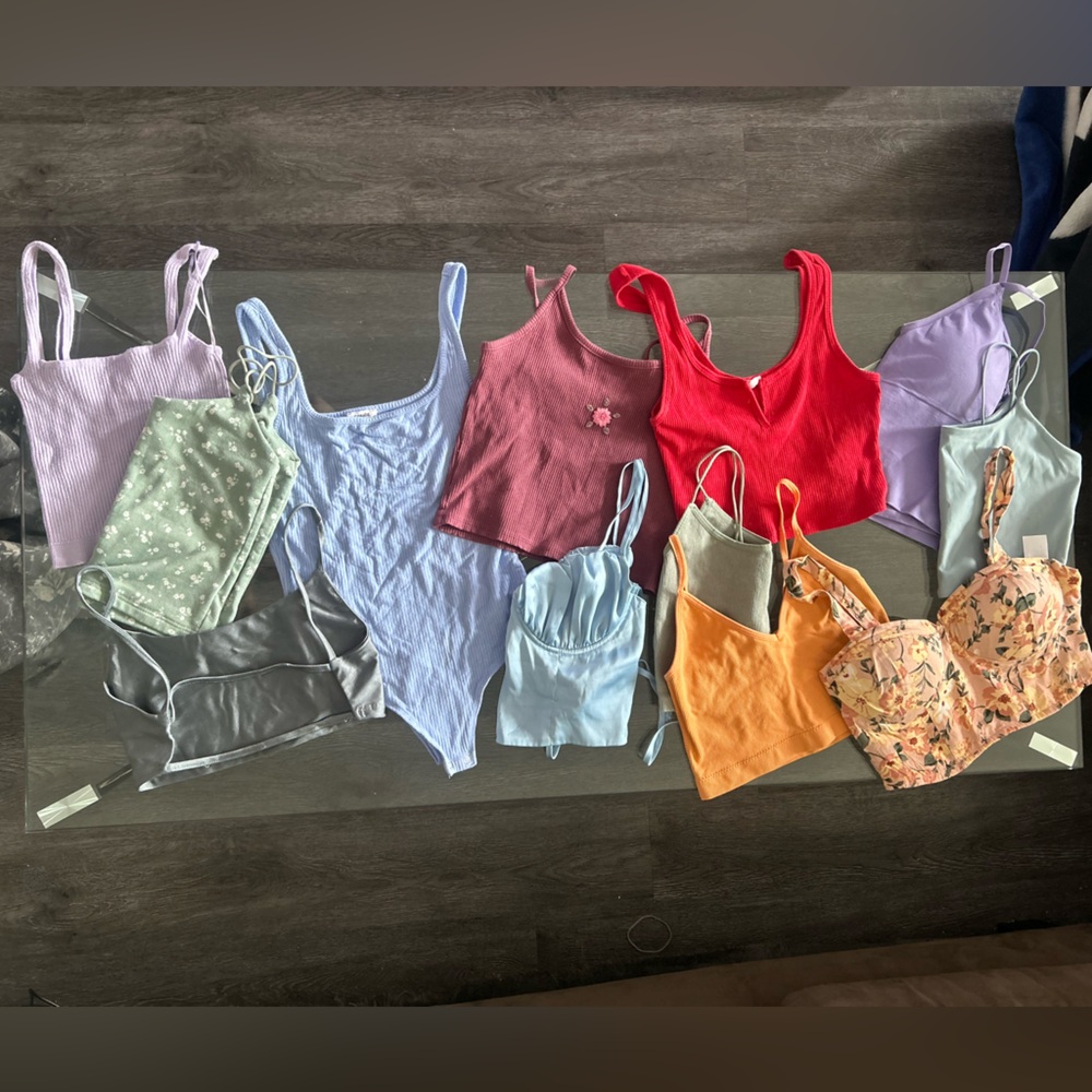 12 Tank tops bundle